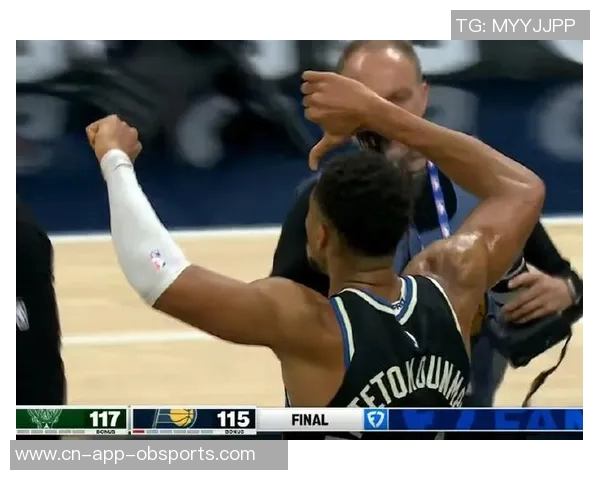 字母哥补篮遭封盖CJ中投绝杀后字母哥反击未能命中